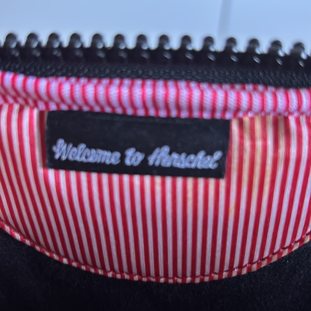 Herschel Supply Company Black 14” Sleeve - Picture 4 of 5